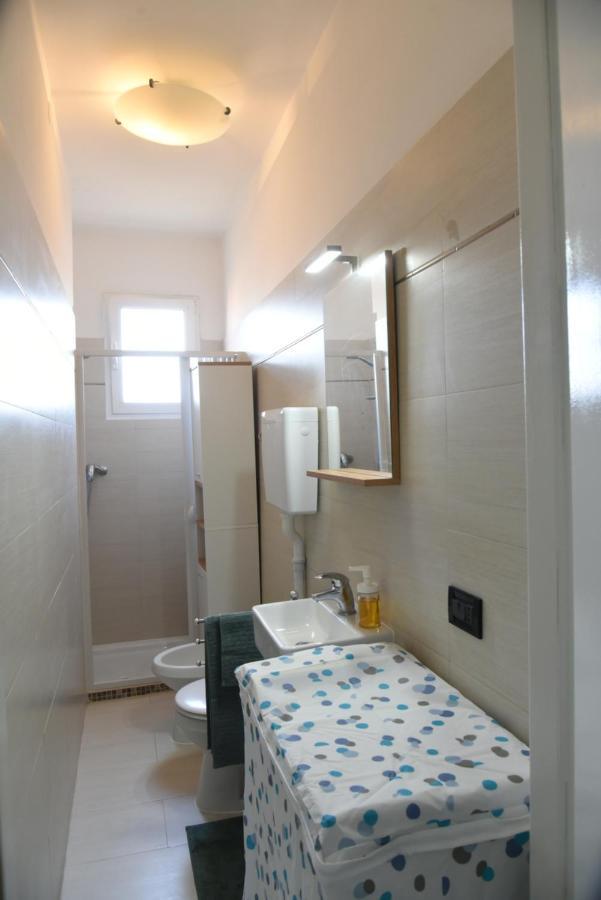 L'Angolo Di Bibi Apartman Padova Kültér fotó